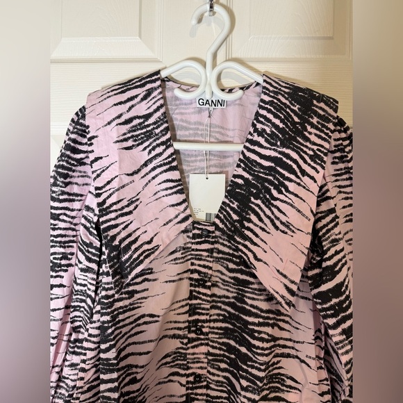 Ganni NWT Zebra Print Poplin Organic cotton balloon sleeve blouse- size 36 EU - Picture 13 of 14